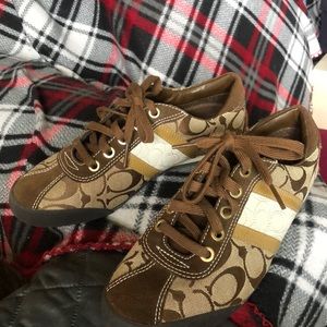 Authentic Coach (Meagan) shoes size 7M